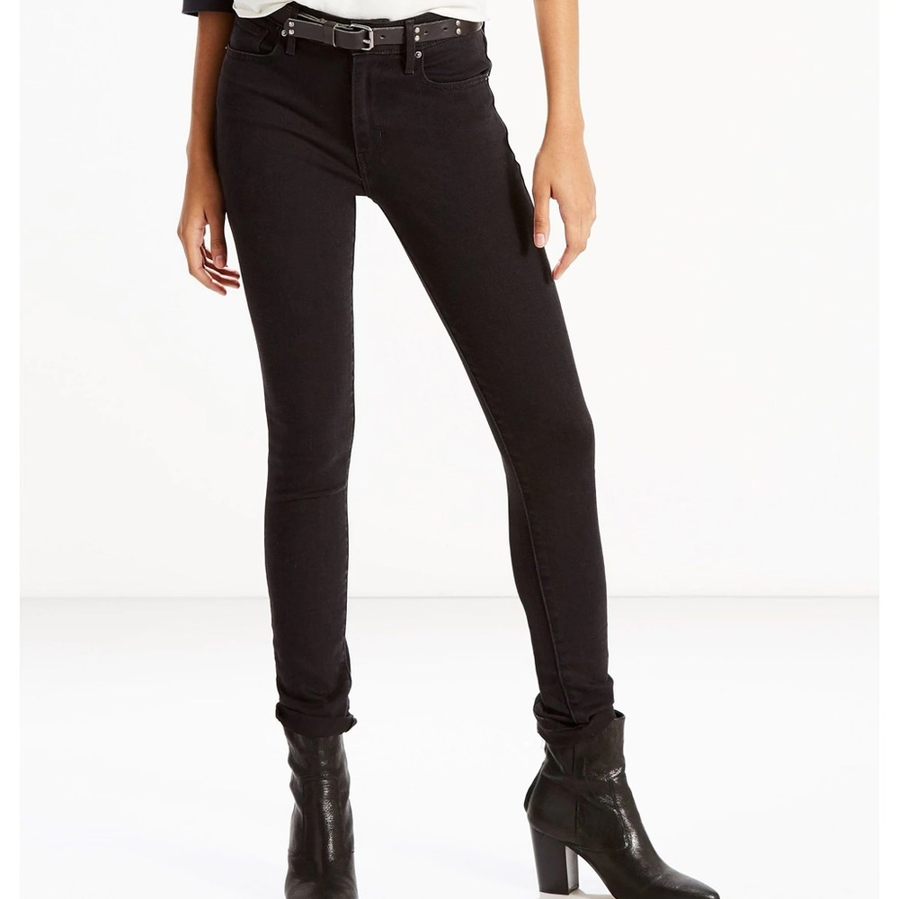Levi’s Women’s 721 High Rise Skinny Jeans